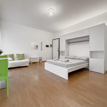 Apartament Realkasa Amendola 6