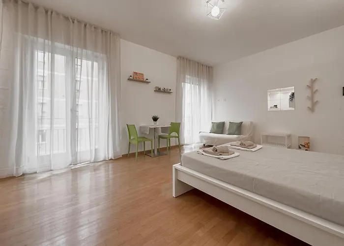 Apartamento Realkasa Amendola 6 Bolonha